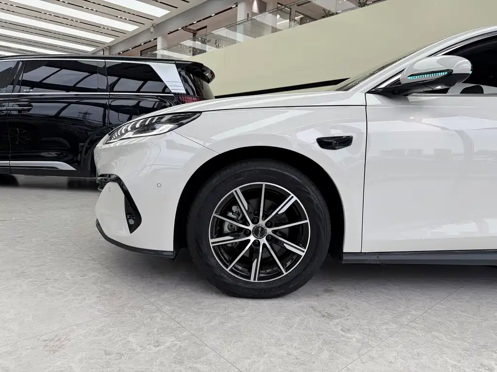 Seal 06 DM-i Smart Drive 120 KM Premium