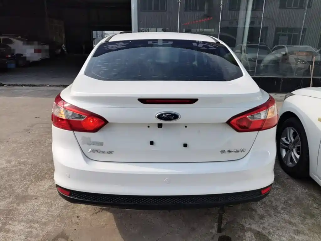 Focus Sedan 1.6 L Auto Style
