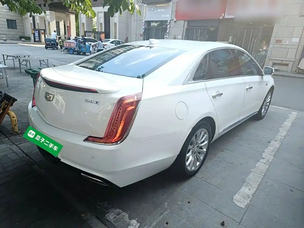 Cadillac XTS 28 T Tech