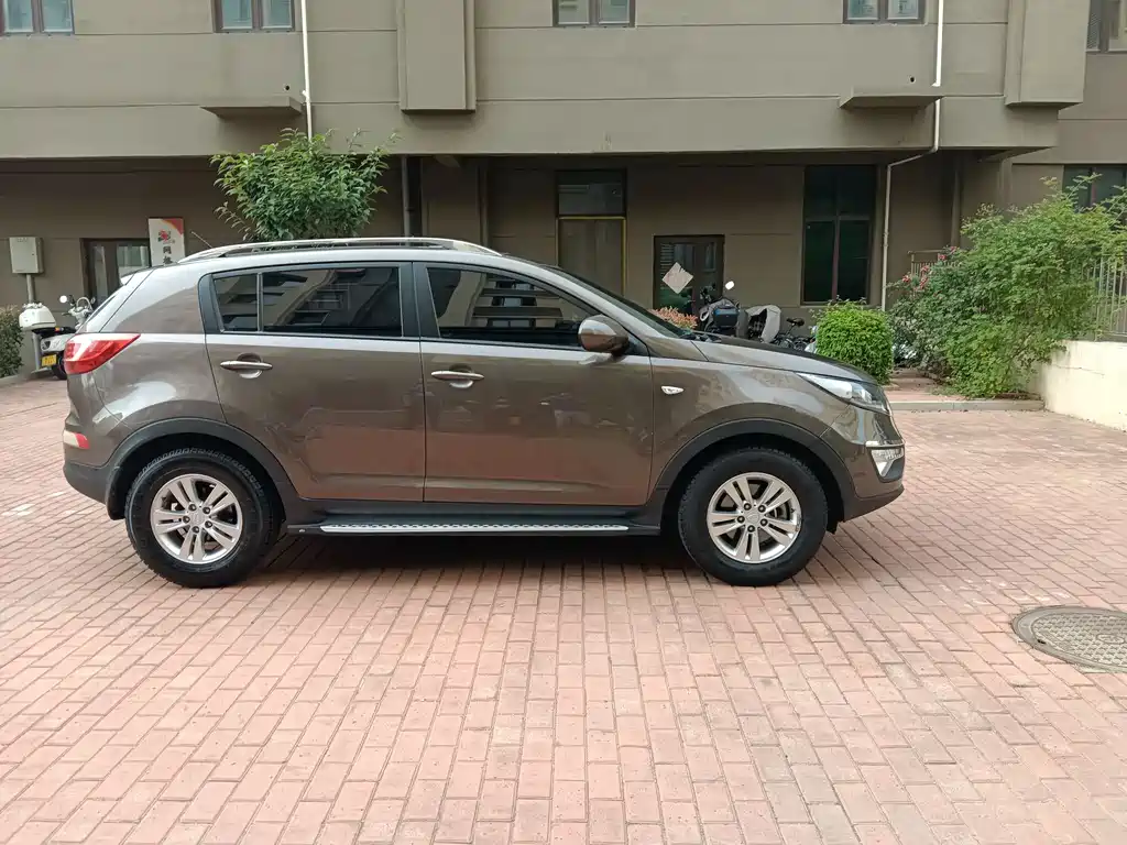 Sportage 2.0 L Auto 2 WD GLS