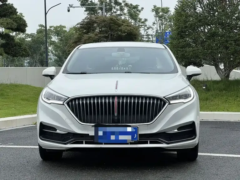 Hongqi H5 Classic 1.5 T DCT Flagship Charm