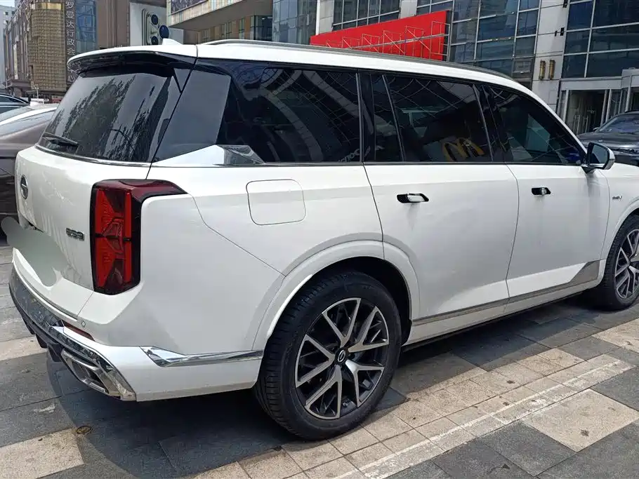 Trumpchi ES9 PHEV 143 km Max