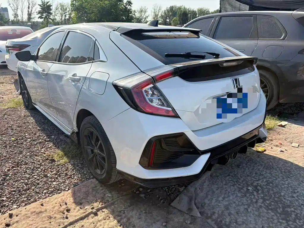 Civic HATCHBACK 220 TURBO CVT New Sharp Control