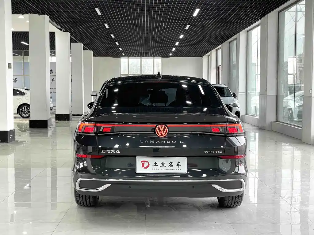 Lamando Lamando L 280 TSI DSG Spicy Cool