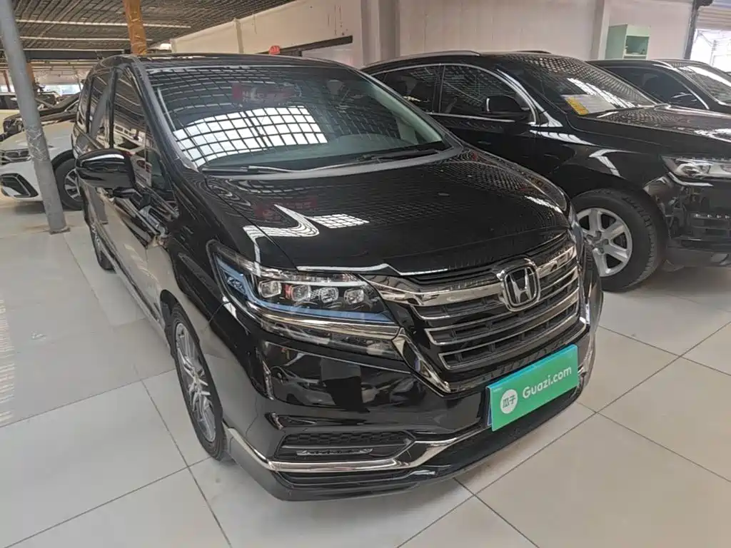 Elysion 2.0 L Hybrid Luxury