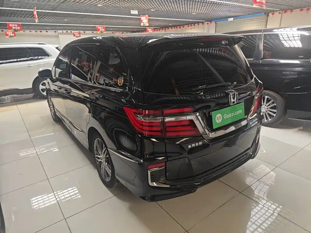 Elysion 2.0 L Hybrid Luxury