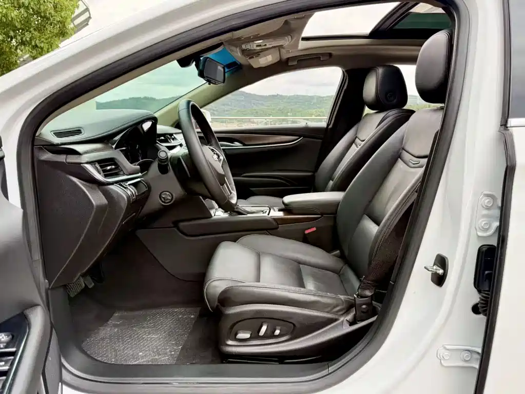 Cadillac XTS 28 T Elite