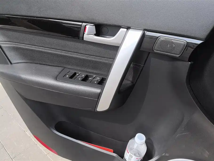 Captiva 2.4 L 4 WD Flagship 7-seat