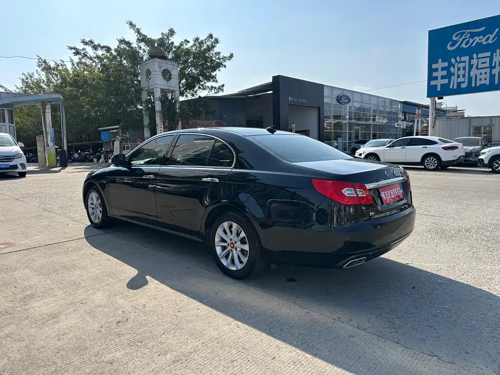 Hongqi H7 2.0 T Distinguished