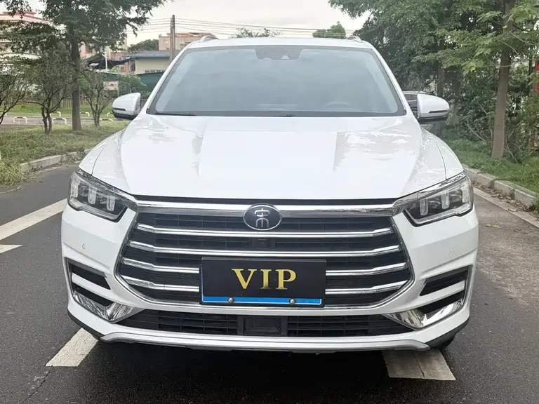 BYD Song Pro 1.5 T Auto Luxury