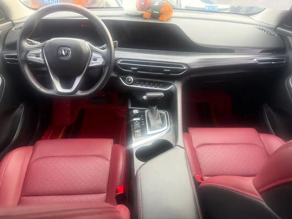 Eado PLUS Blue Whale NE 1.4 T GDI DCT Flagship