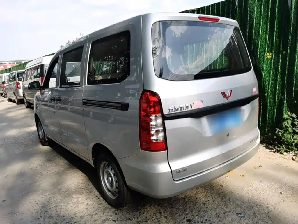 Wuling Hongguang V 1.5 L Power Take Hydraulic Assist LAR