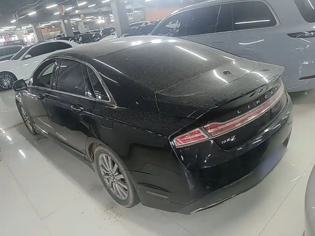 Lincoln MKZ 2.0 T Premium
