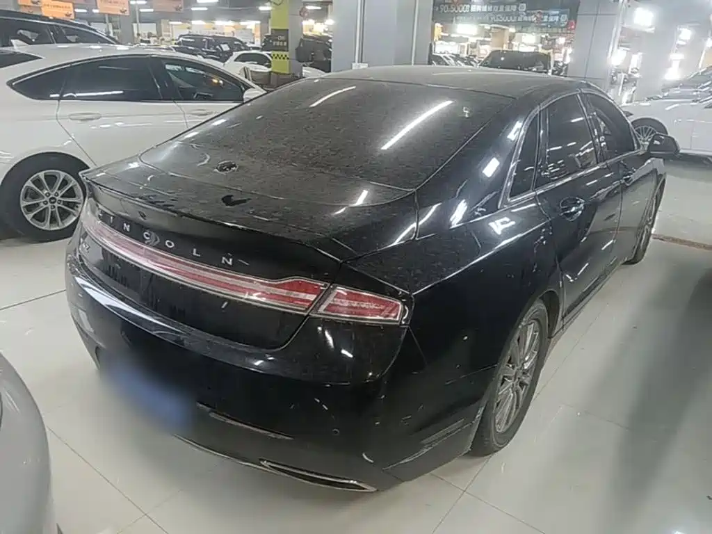 Lincoln MKZ 2.0 T Premium