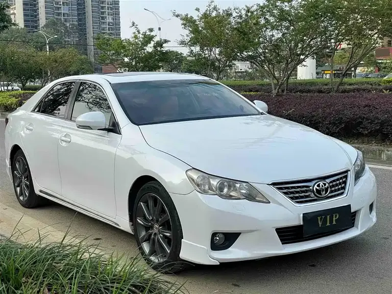Toyota Mark X 2.5 V Demeanor Elite