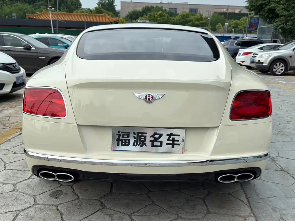 Continental GT 4.0 T GT V8 Standard