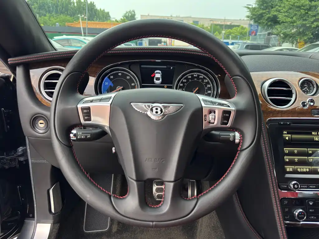 Continental GT 4.0 T GT V8 Standard