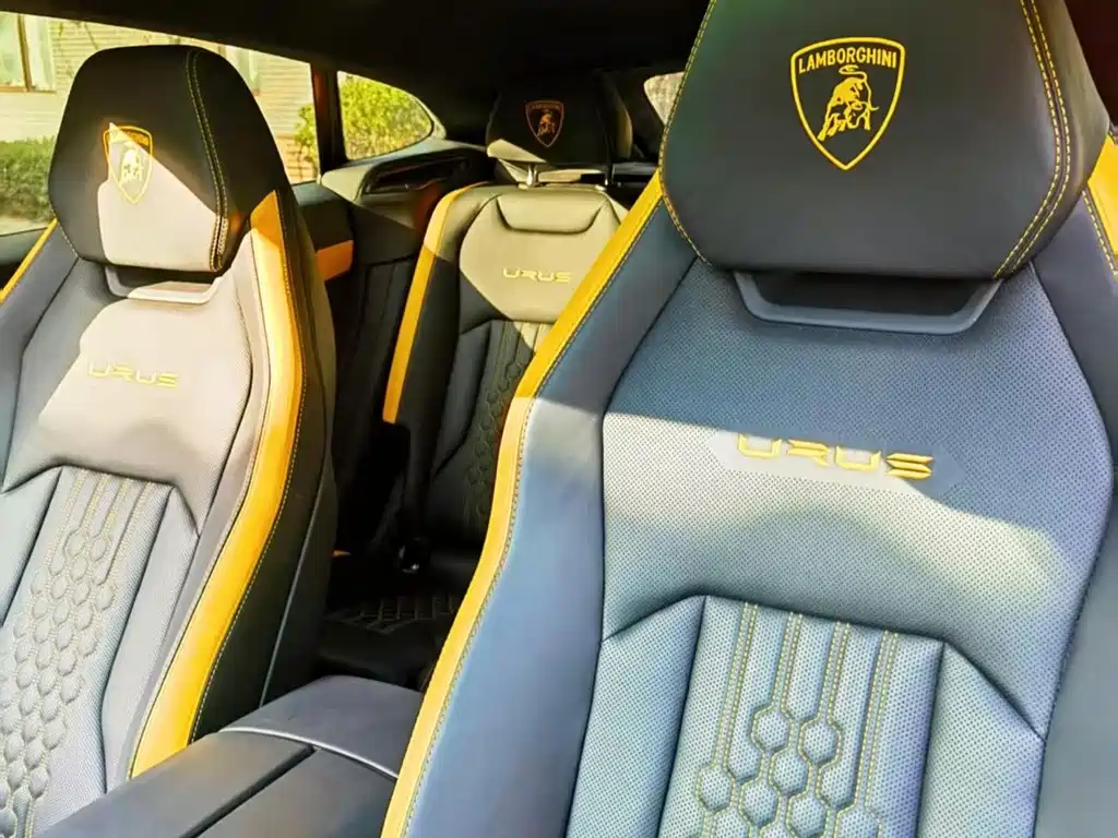 Urus 4.0 T V8 S