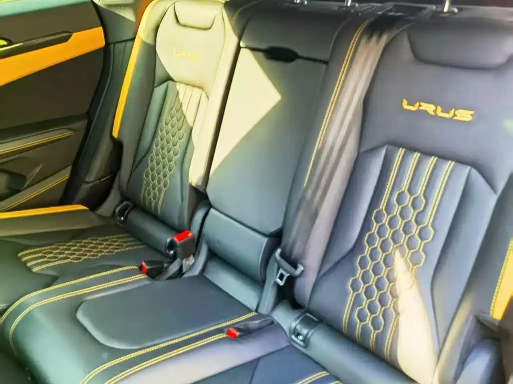 Urus 4.0 T V8 S