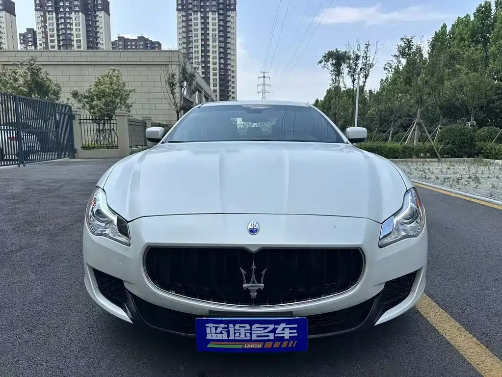Quattroporte 3.0 T Standard