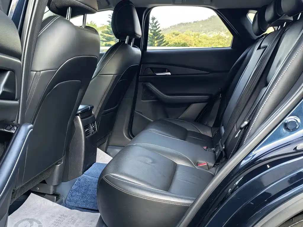 Mazda CX-30 2.0 L Auto Jiayue