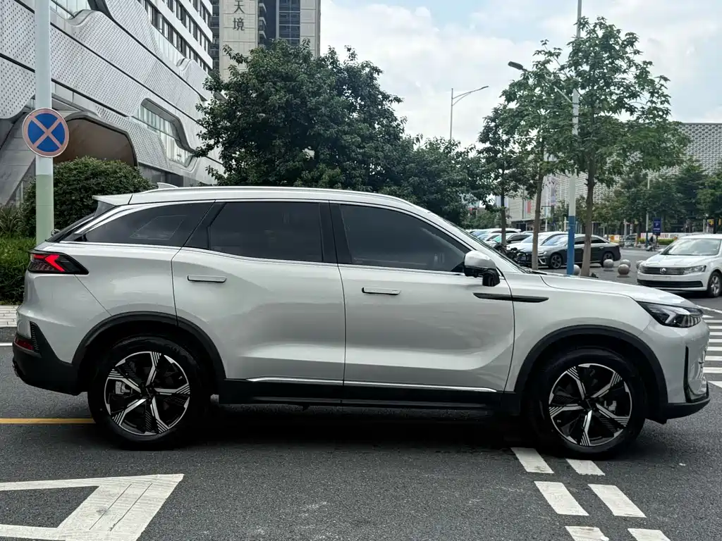 BAIC X7 1.5 TD DCT Super Enjoyment +