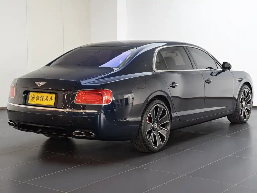 Flying Spur 4.0 T V8 S Standard