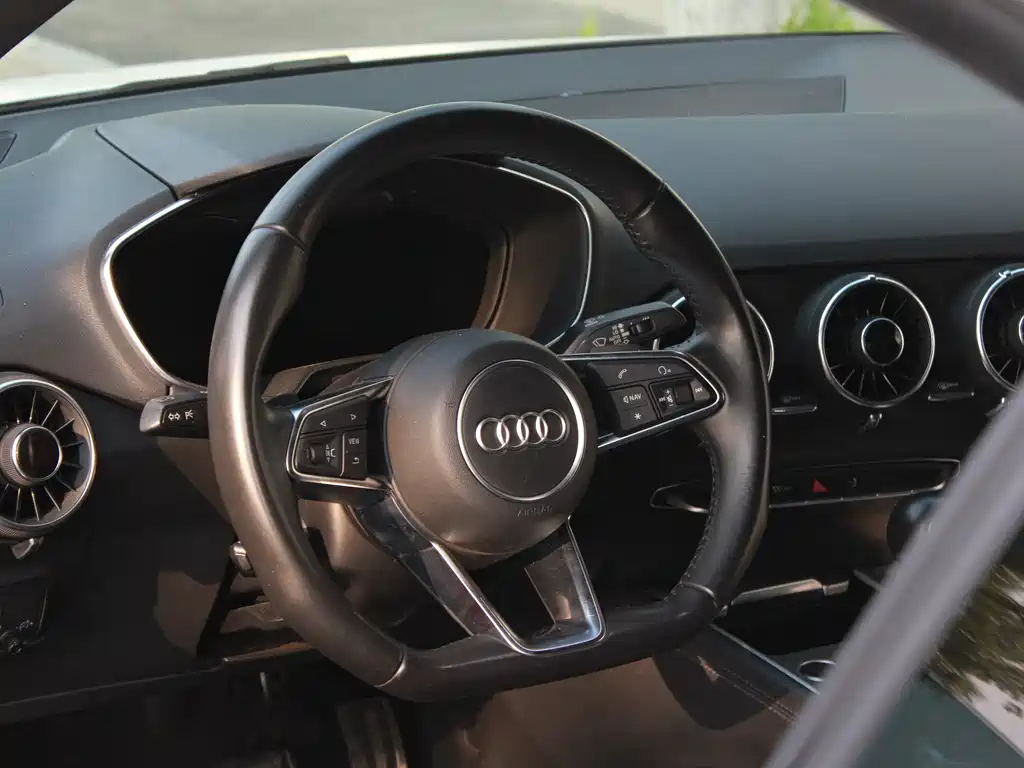 Audi TT TT Coupe 45 TFSI quattro