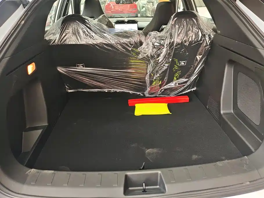 Dongfeng Fengshen L7 205 Ultra Long Range Premium