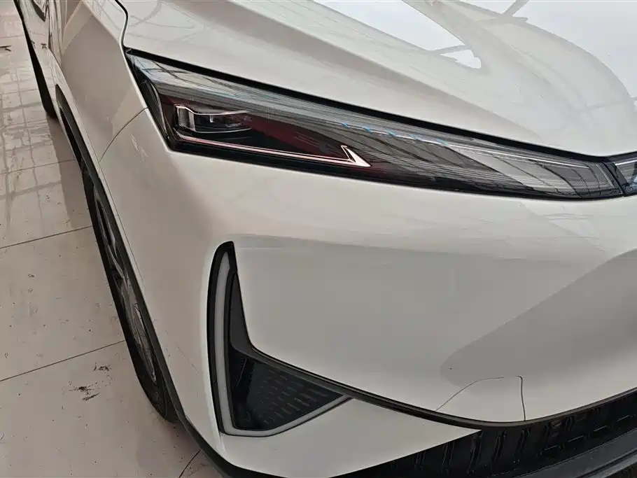Dongfeng Fengshen L7 205 Ultra Long Range Premium