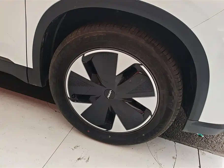 Dongfeng Fengshen L7 205 Ultra Long Range Premium