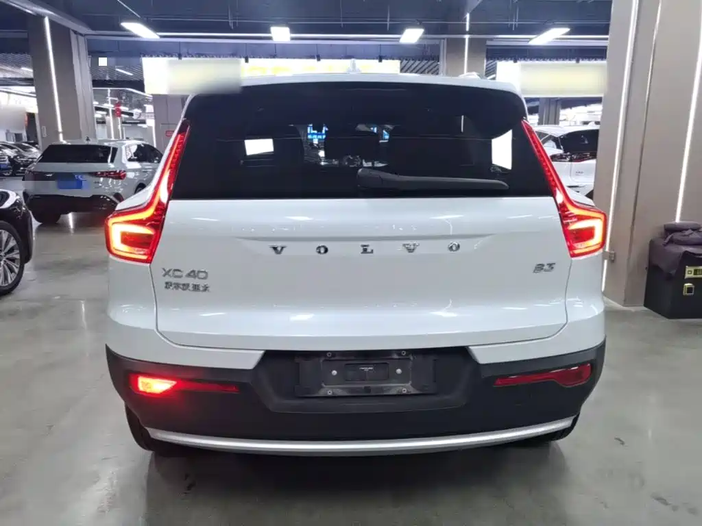 Volvo XC40 B3 Smart Vision Luxury