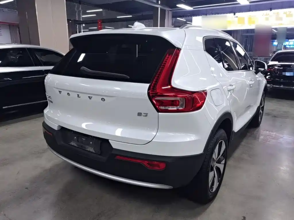 Volvo XC40 B3 Smart Vision Luxury