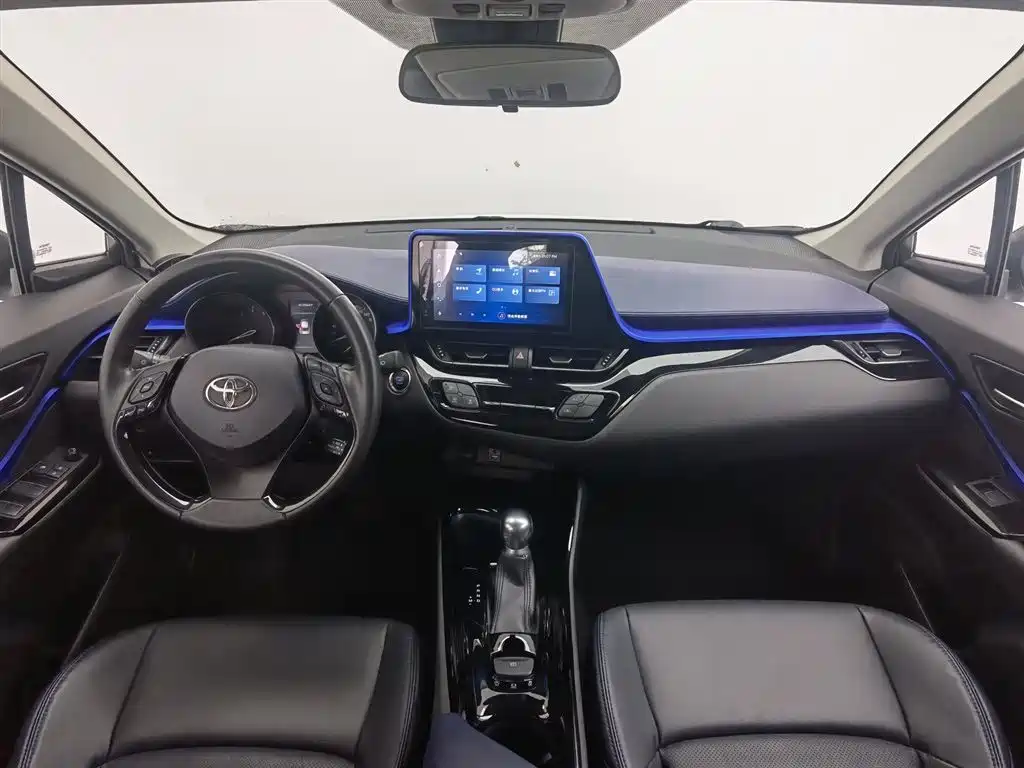 Toyota C-HR 2.0 L Luxury