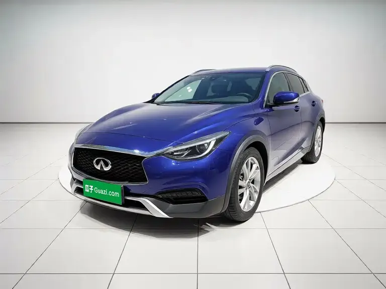 Infiniti QX30 1.6 T 2 WD Fashion