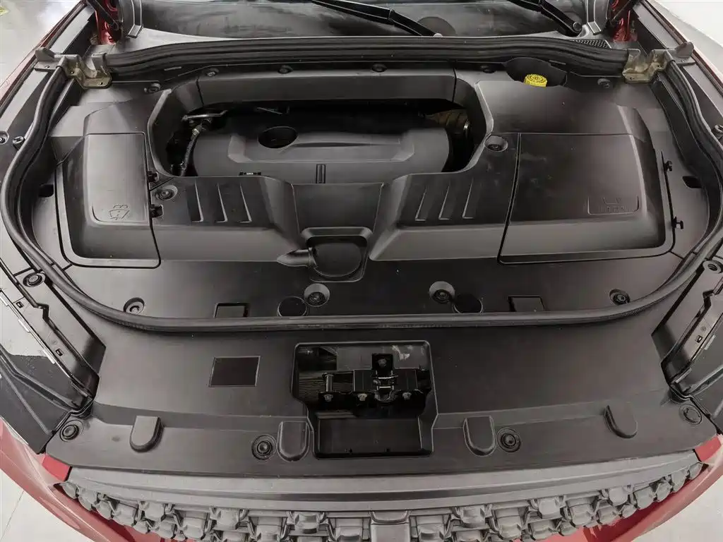WEY VV6 2.0 T 2 WD Smart Enjoyment +