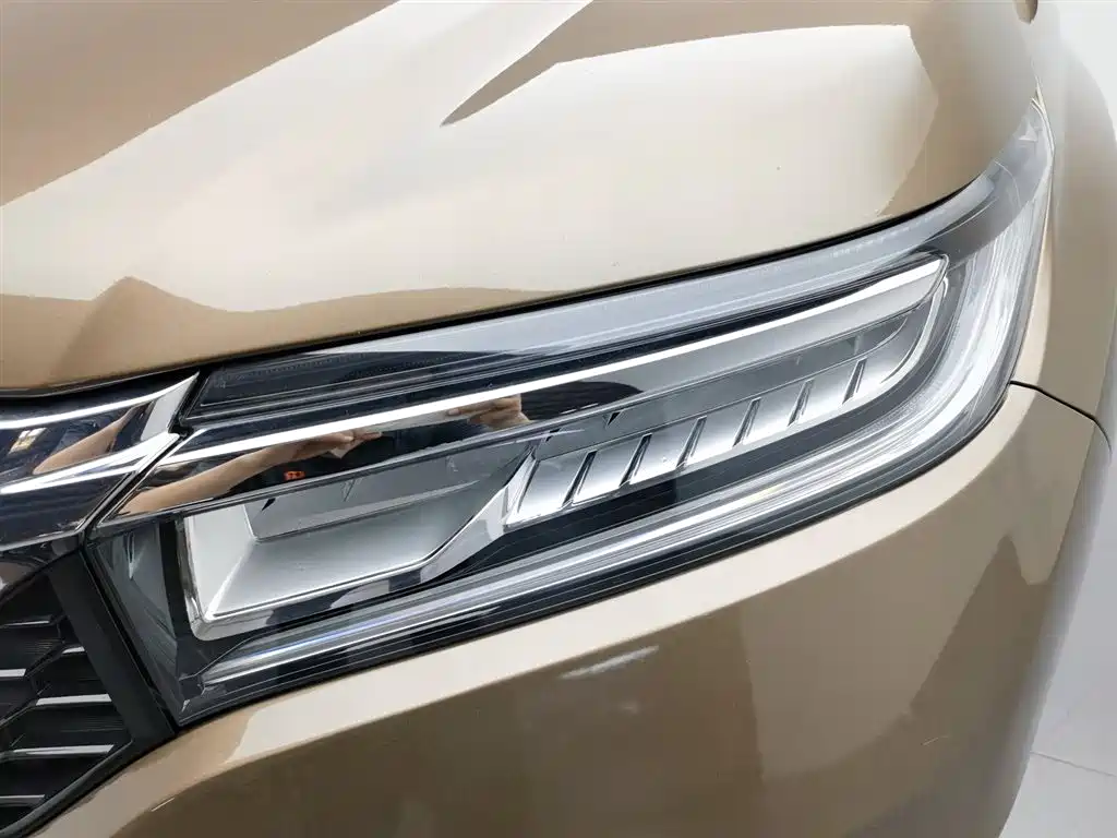 Avancier 370 TURBO 4 WD Premium