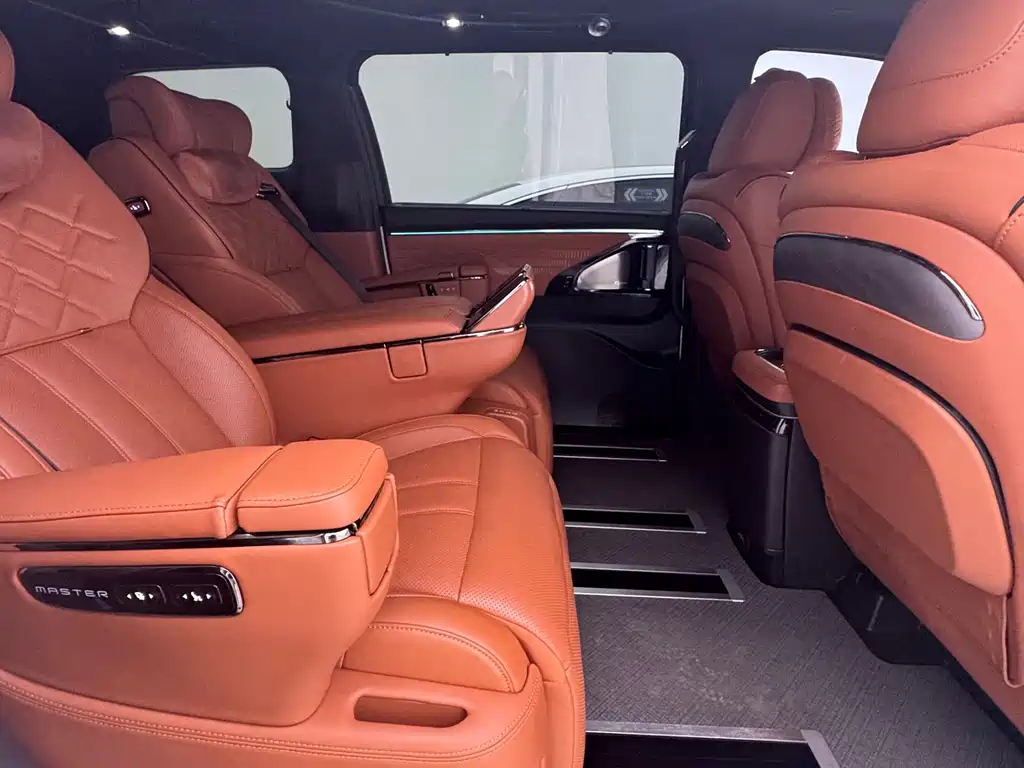 Trumpchi Xiangwang M8 Qiankun Series Ultra First Class