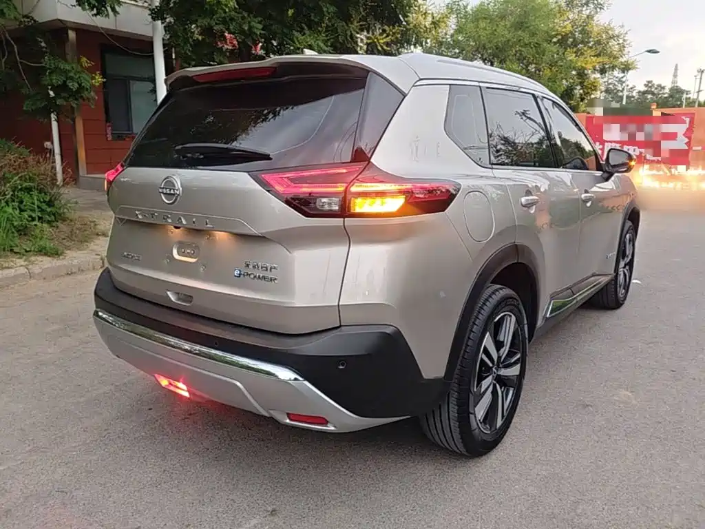 X-Trail e-POWER Super Hybrid Dual Motor 4 WD Supreme