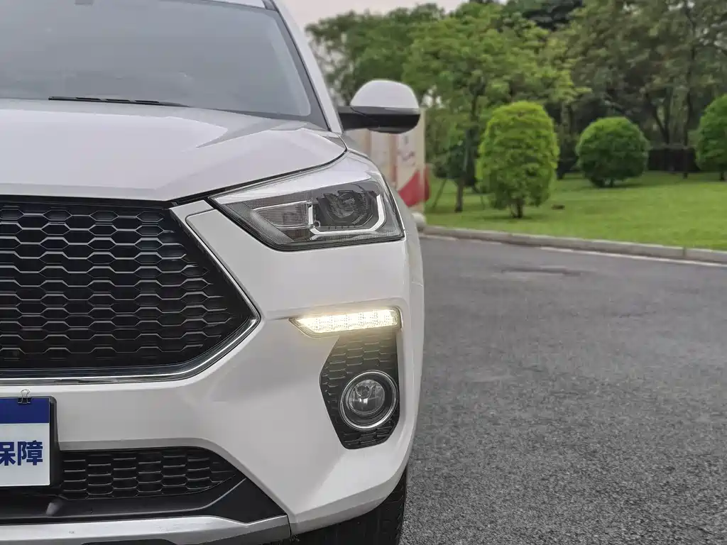 Haval H6 Coupe Connected 1.5 T Auto 2 WD Elite