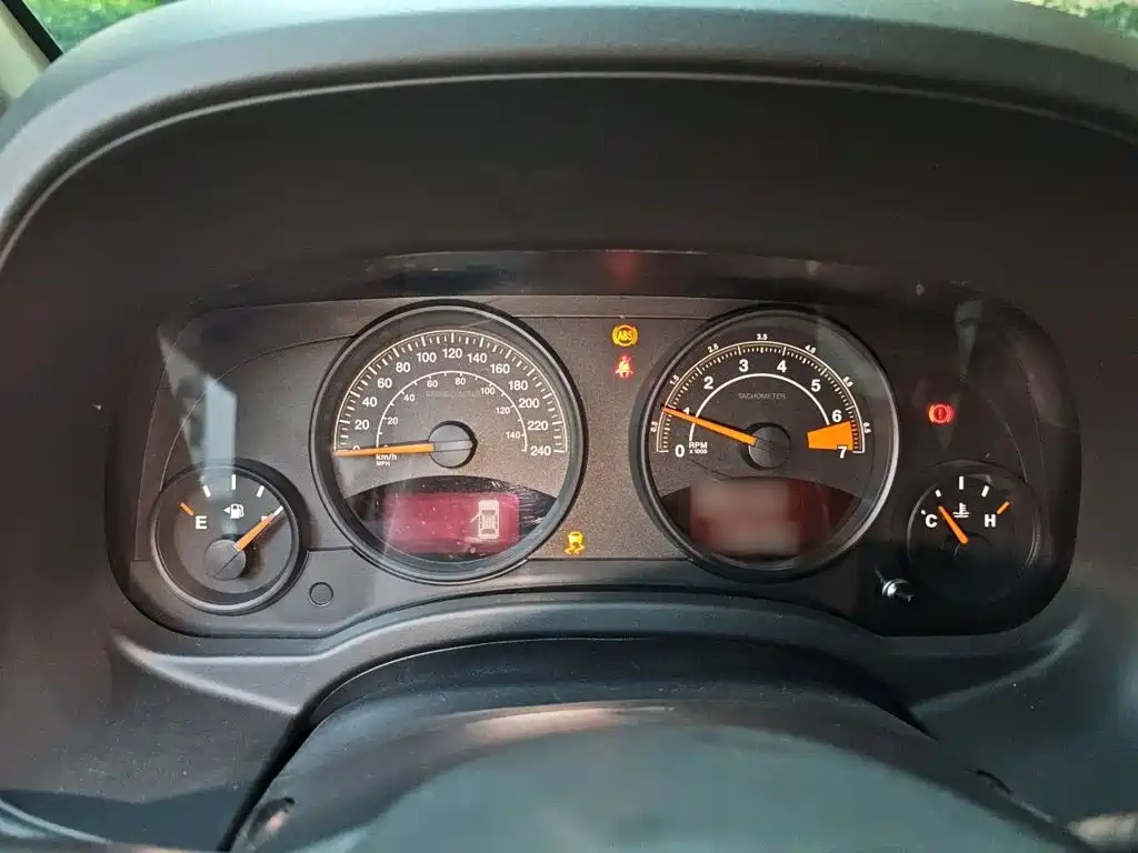 Compass (Import) 2.0 L 2 WD Sport