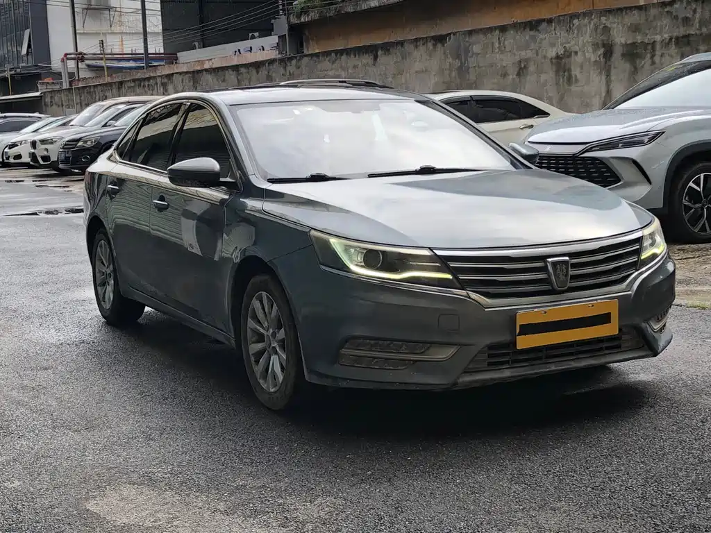 Roewe i6 Classic 荣威i6经典 2017款 16 T 自动旗舰版