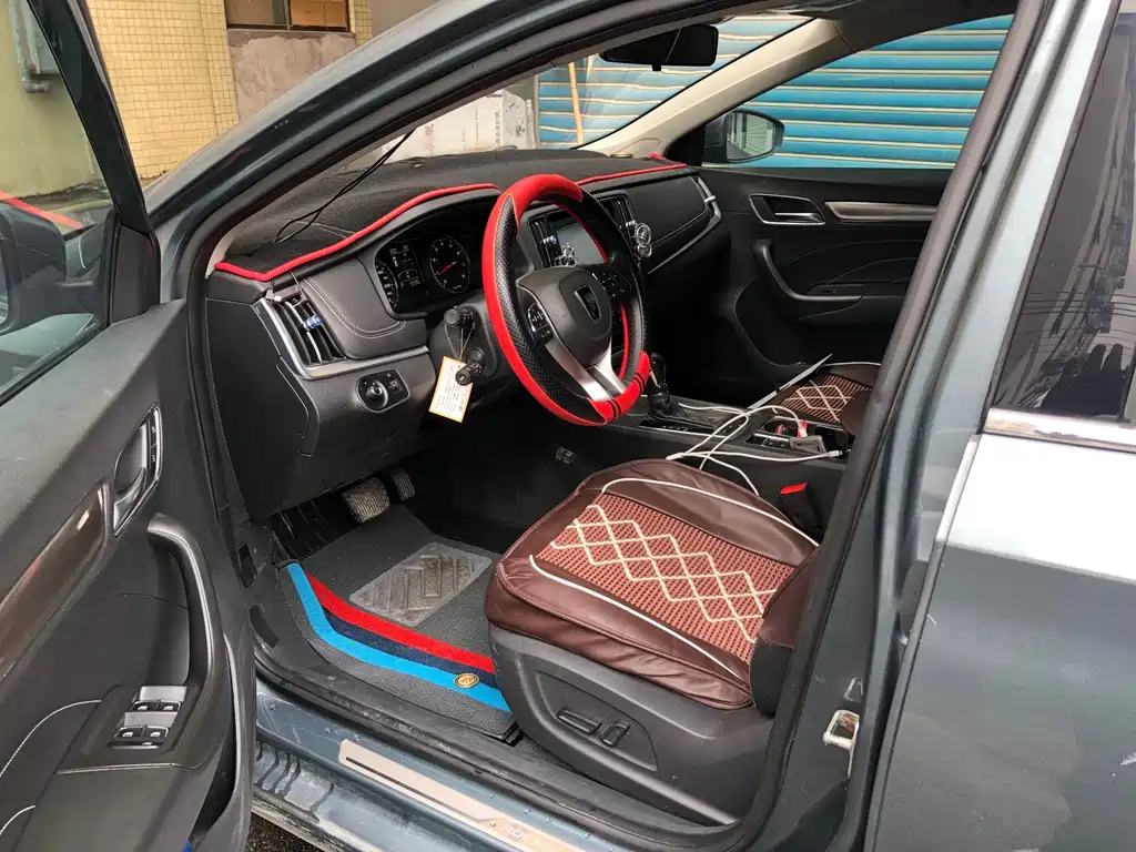 Roewe i6 Classic 荣威i6经典 2017款 16 T 自动旗舰版