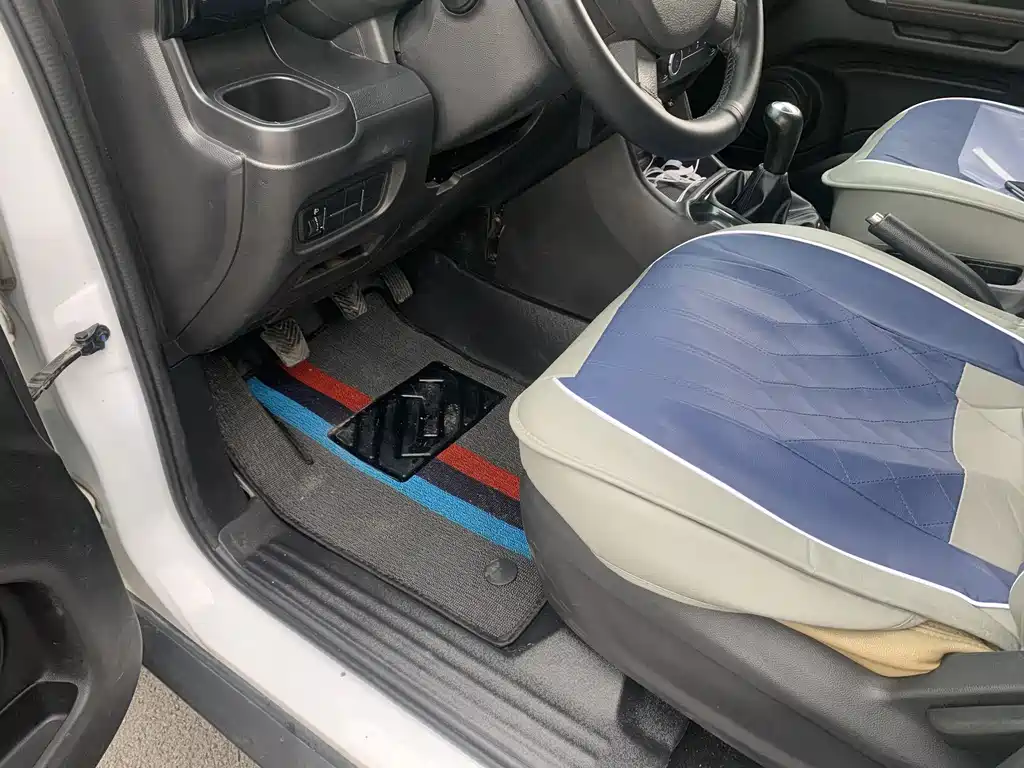Changan Oshan X70 A 1.5 L Manual Standard