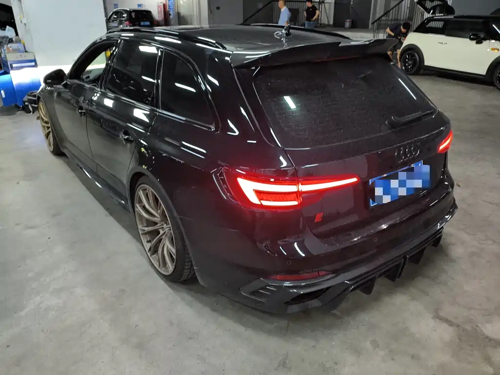 Audi RS 4 RS 4 2.9 T Avant