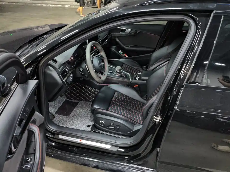 Audi RS 4 RS 4 2.9 T Avant