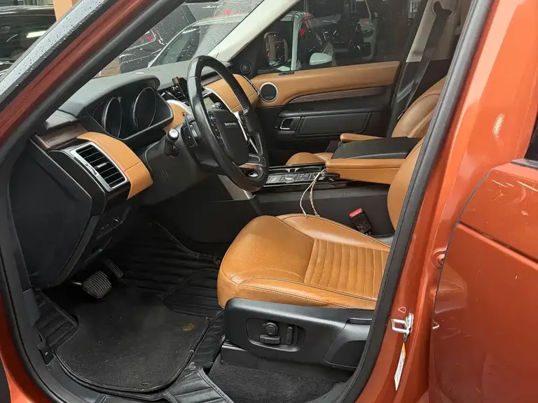 Land Rover Discovery 3.0 SC V6 HSE Luxury