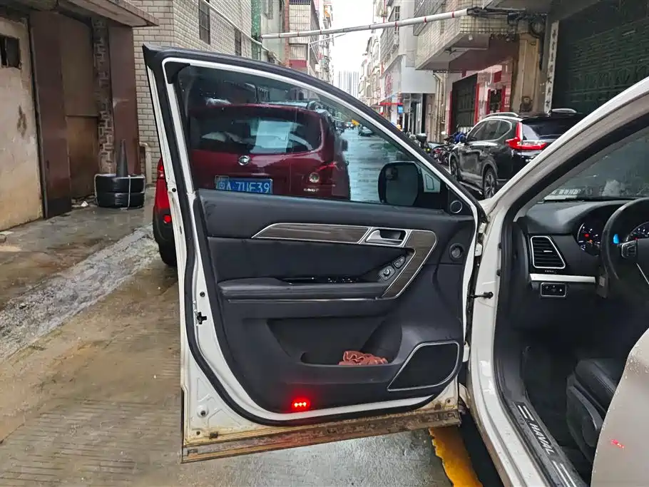 Haval H6 Coupe Blue Label 1.5 T Auto 2 WD Urban
