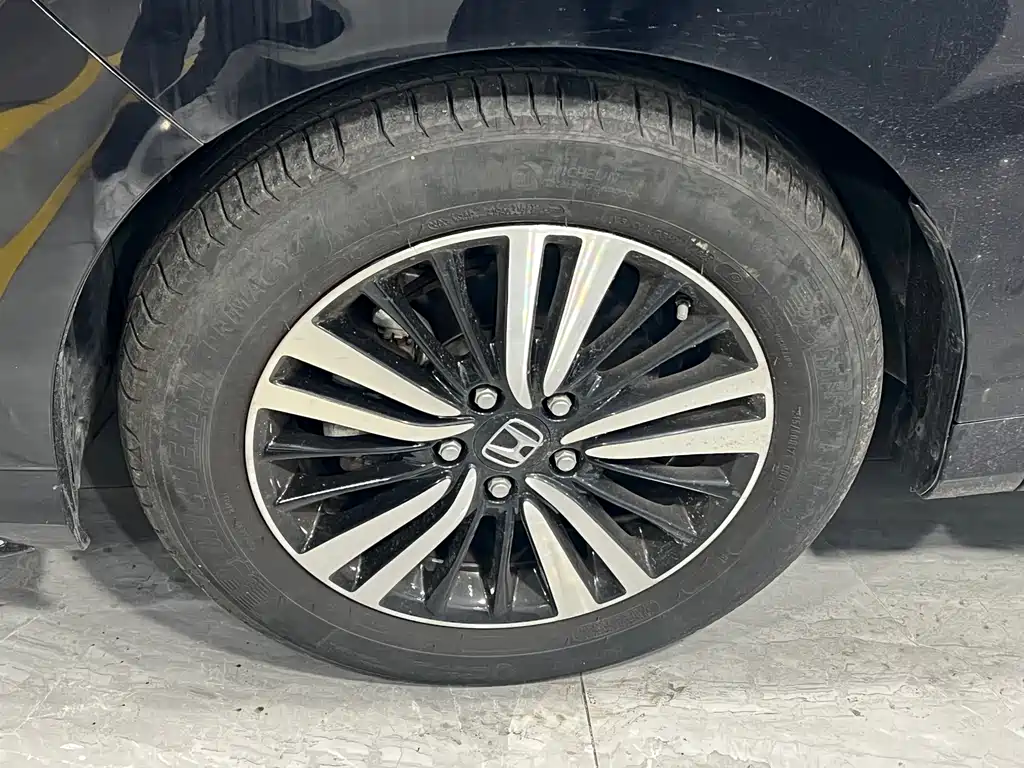 Odyssey 2.0 L Sharp· Smart Enjoyment