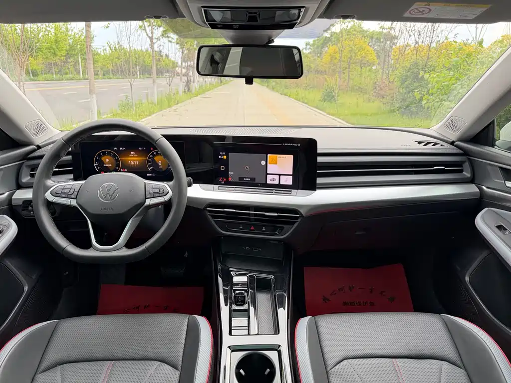 Lamando Lamando L 280 TSI DSG Dazzle Hot